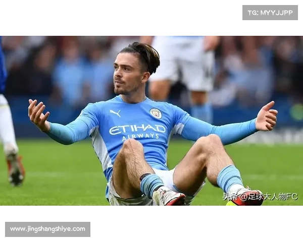 曼城7号:解析后卫在现代足球中的关键角色与战术责任 曼城7号:解析后卫在现代足球中的关键角色与战术责任