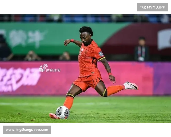 如何成为足球国家队的顶尖射手并持续保持高水平竞技状态